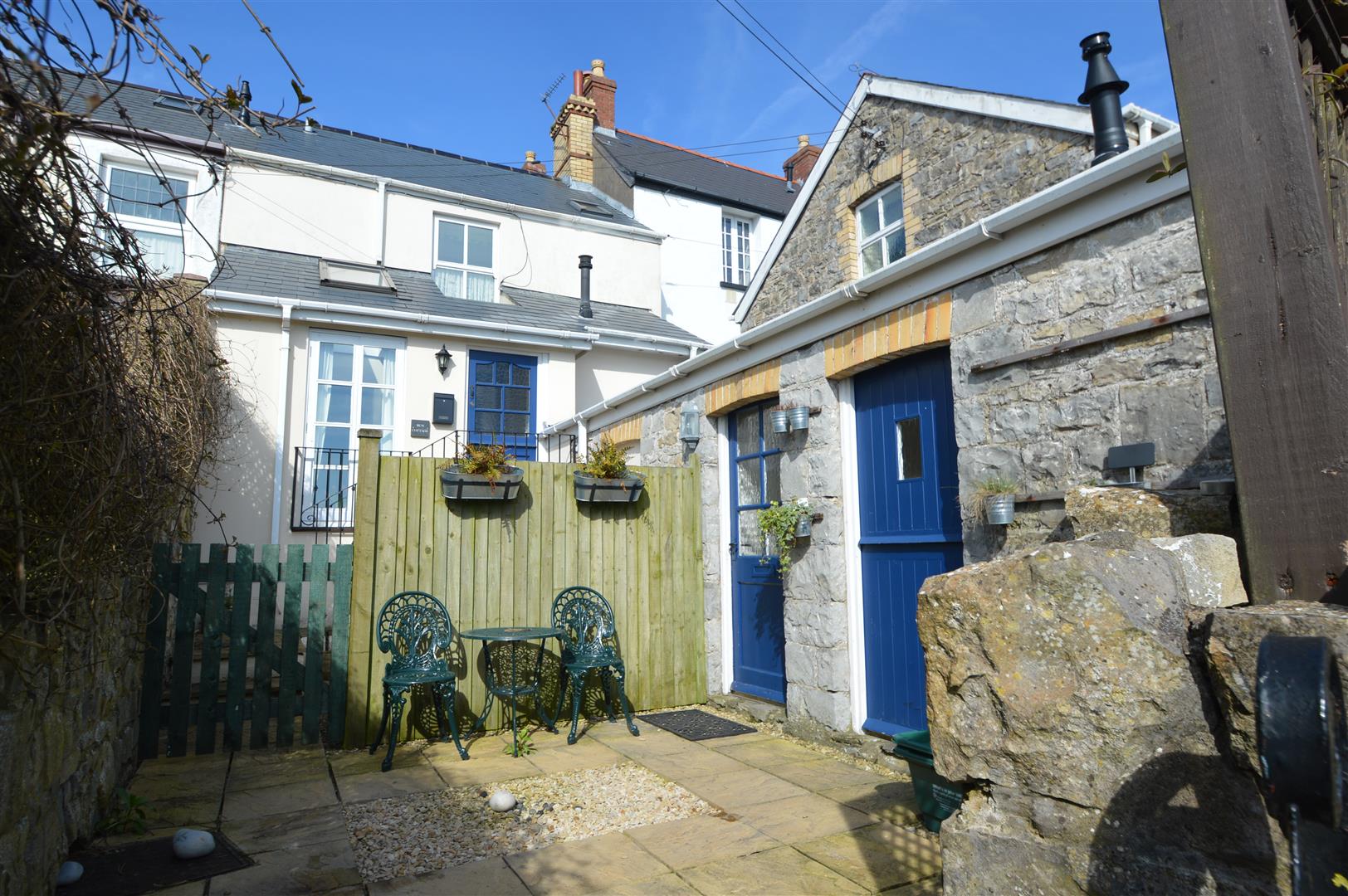 Y Pob Ty, Burial Lane, Llantwit Major, Vale of Glamorgan, CF61 1SD